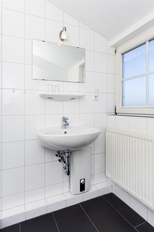 Ferienwohnungen Im Haus Friesische Weite Шиллиг Экстерьер фото